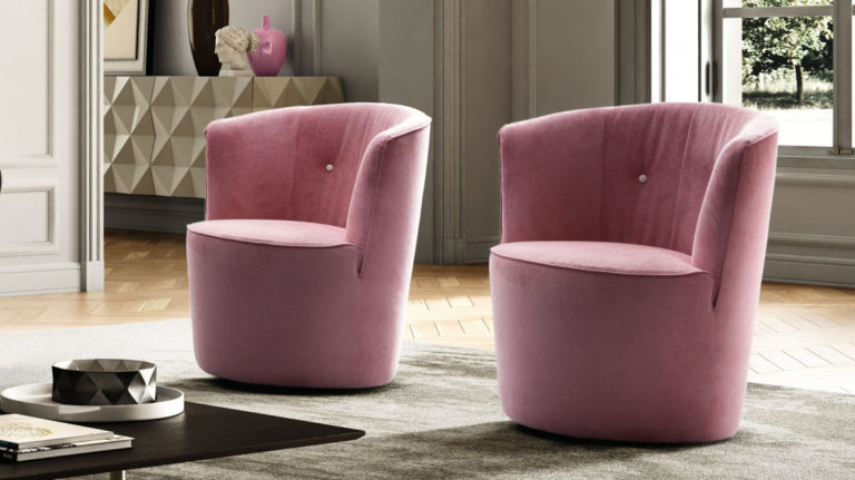 Read more about the article Armchair Anita